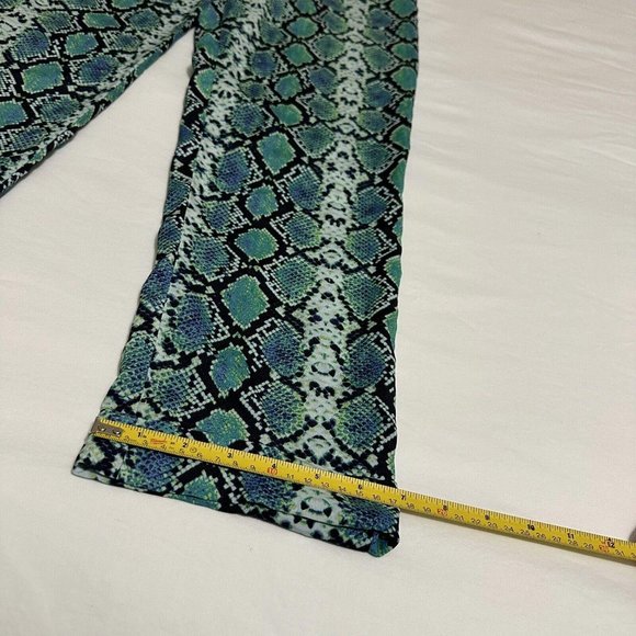 Women’s BCBGMaxazria Dress Pants Blue Snake Print Size S Small needs sew - Picture 2 of 10